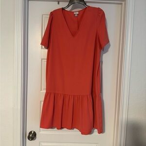 Elegant Coral V-Neck Dress